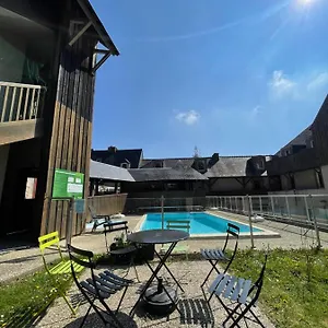 - 19 Appartement Rochefort-en-Terre